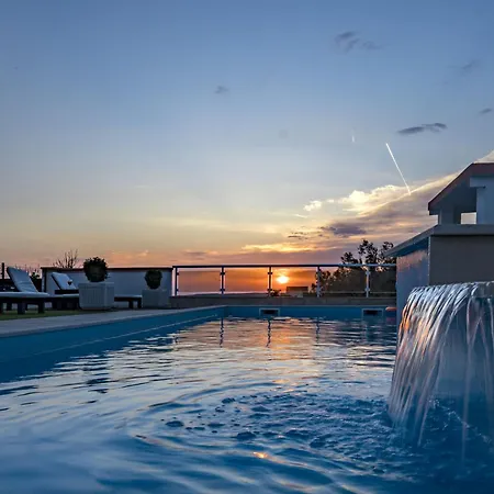 Melandura-8 By Interhome Apartman Dinjiska