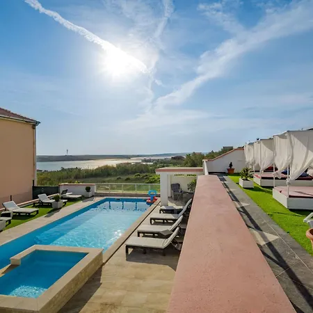 Apartamento Melandura-8 By Interhome Dinjiška