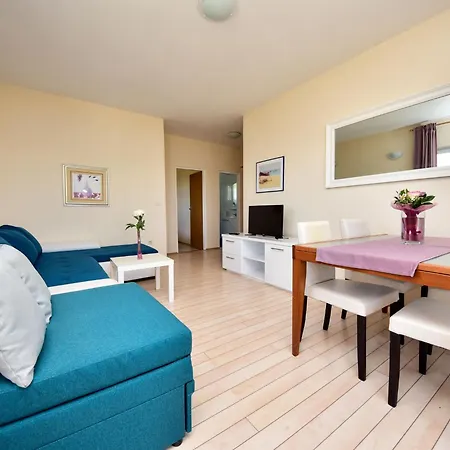 Apartamento Melandura-8 By Interhome
