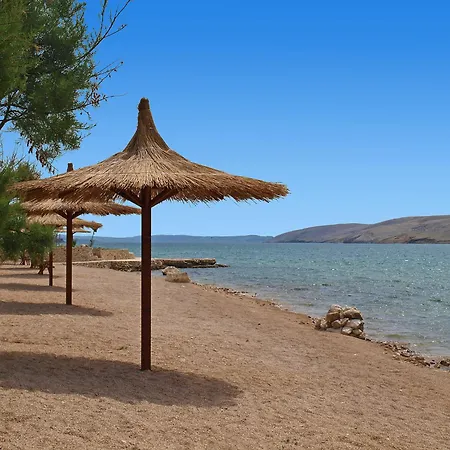 Melandura-8 By Interhome * Dinjiška