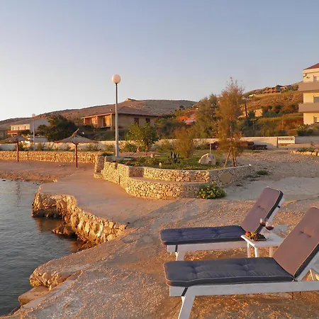 Melandura-8 By Interhome Apartment Dinjiska